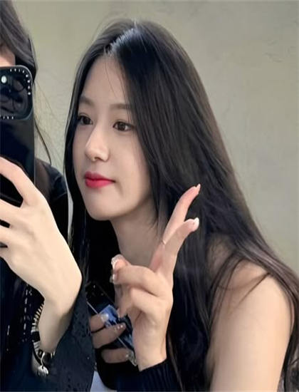 发现《红灯记京剧》：未被注意的细节与意义，点击破亿